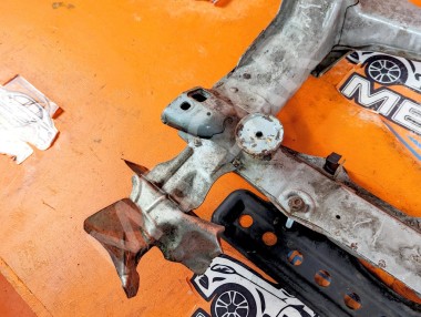 Подрамник передний MERCEDES-BENZ E-класс W210/S210 рестайлинг (1999 - 2003) &mdash; Разборка Мерседес