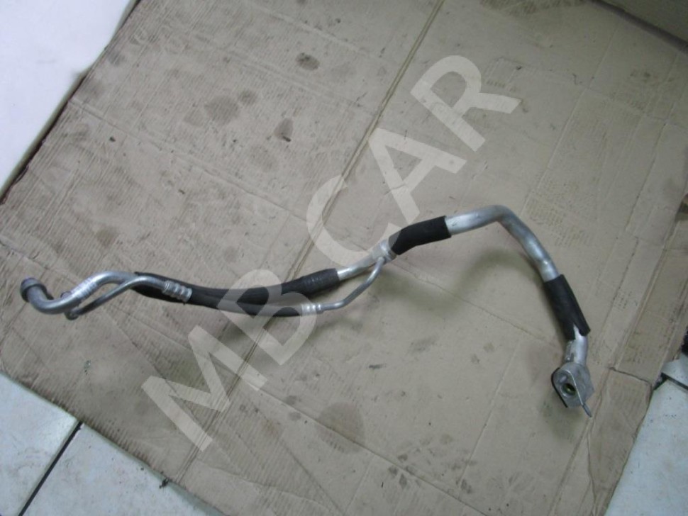 Трубка кондиционера MERCEDES-BENZ C-класс W204/S204 (2006 - 2011) фото 1 — Разборка Мерседес
