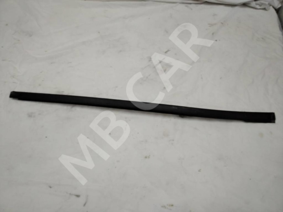 Молдинг лобового стекла MERCEDES-BENZ E-класс W211/S211 (2002 - 2006) фото 1 — Разборка Мерседес