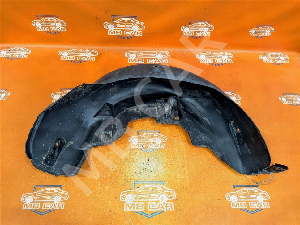 Подкрылок задний правый MERCEDES-BENZ C-класс W202/S202 (1993 - 1997) фото 1 — Разборка Мерседес