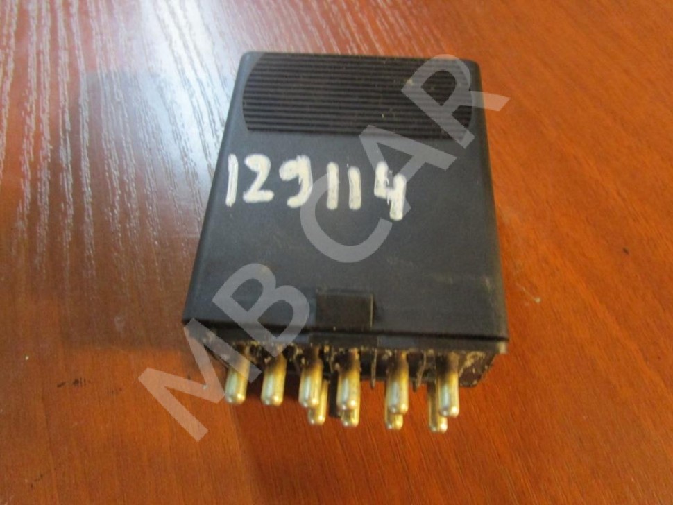 Реле топливного насоса MERCEDES-BENZ E-класс W124/S124/C124/A124 (1984 - 1997) фото 1 — Разборка Мерседес
