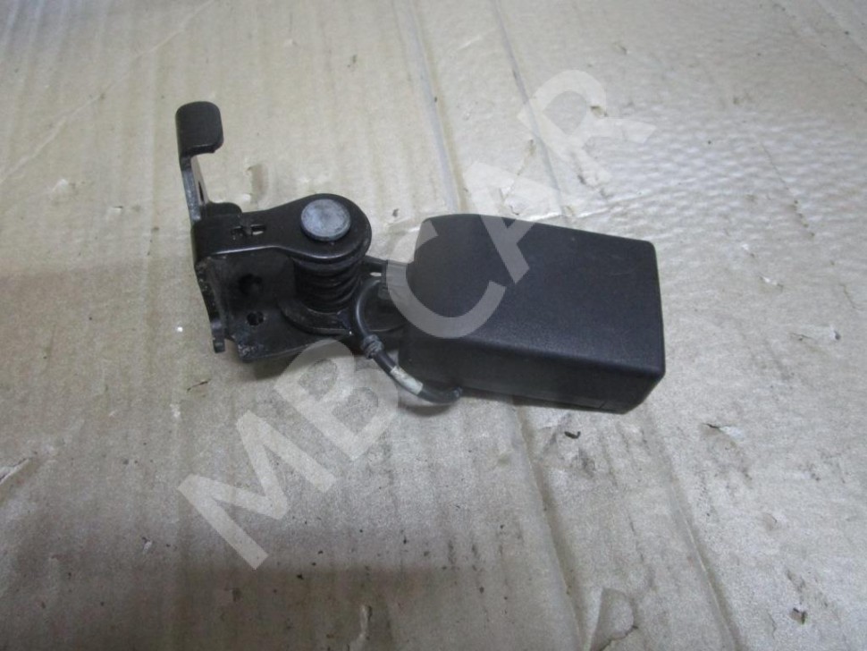 Замок ремня безопасности MERCEDES-BENZ CLA-класс C117/X117 (2013 - 2016) фото 1 — Разборка Мерседес