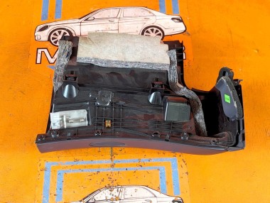 Бардачок MERCEDES-BENZ A-класс W168 рестайлинг (2001 - 2004) A 210 2.1 AT (140 л.с.) &mdash; Разборка Мерседес