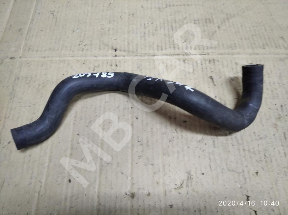 Патрубок ОЖ MERCEDES-BENZ W124 W124/S124/C124/A124 (1984 - 1993) фото 1 &mdash; Разборка Мерседес