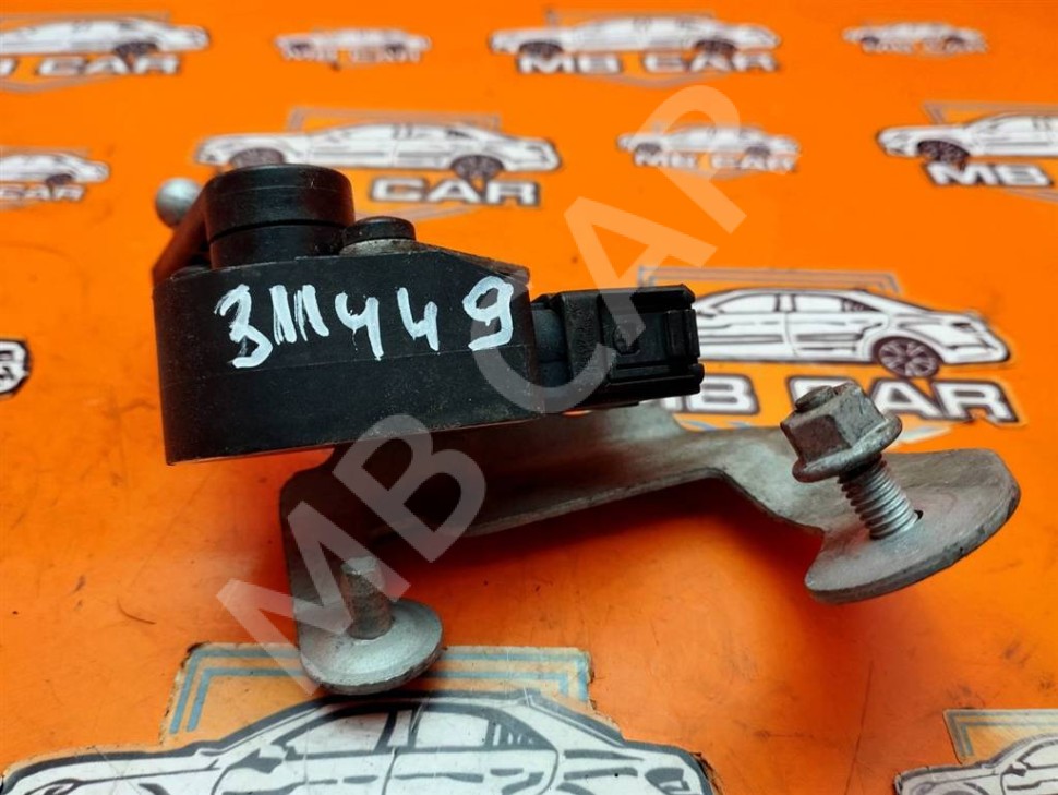 Датчик уровня пола MERCEDES-BENZ S-класс W222/C217/A217 (2013 - 2017) фото 1 &mdash; Разборка Мерседес