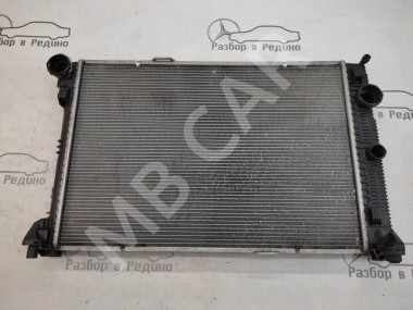 Радиатор MERCEDES-BENZ C-класс W204/S204 (2006 - 2011) — Разборка Мерседес