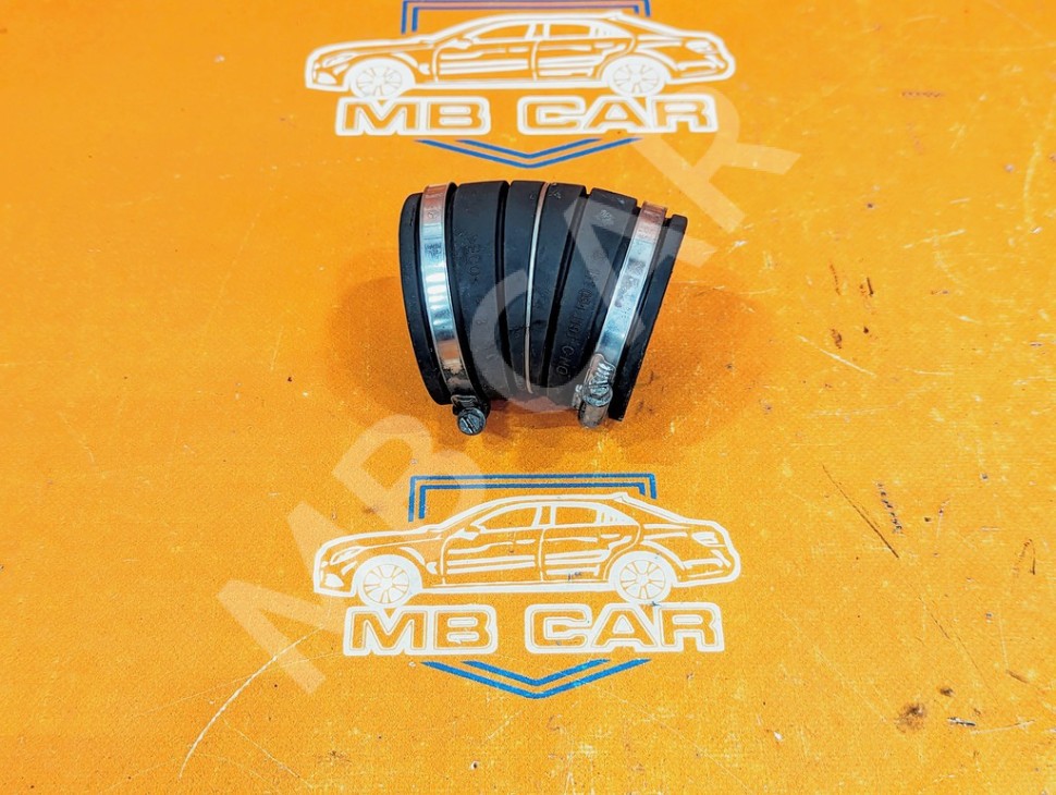 Патрубок воздушный MERCEDES-BENZ C-класс W203/S203/CL203 (2000 - 2004) фото 1 &mdash; Разборка Мерседес