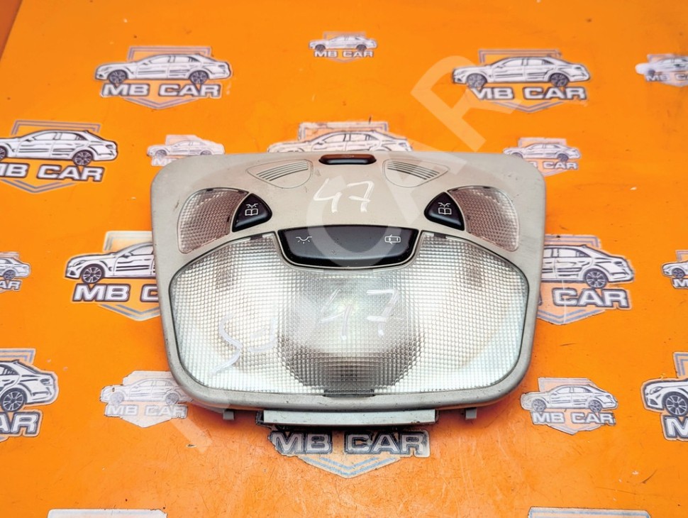 Плафон салона MERCEDES-BENZ C-класс W203/S203/CL203 рестайлинг (2004 - 2008) фото 1 &mdash; Разборка Мерседес