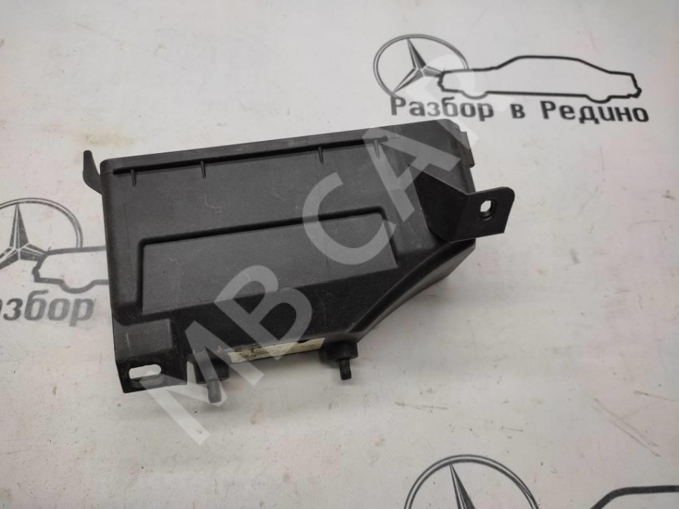 Корпус блока предохранителей MERCEDES-BENZ M-класс W164 (2005 - 2008) фото 1 &mdash; Разборка Мерседес
