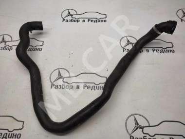 Патрубок радиатора MERCEDES-BENZ C-класс W205/S205/C205/A205 (2014 - 2018) — Разборка Мерседес