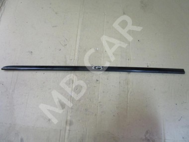Молдинг стекла двери MERCEDES-BENZ CLK-класс C209/A209 (2002 - 2005) — Разборка Мерседес