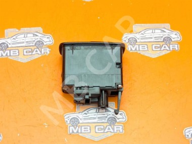 Кнопка закрытия багажника MERCEDES-BENZ M-класс W164 рестайлинг (2008 - 2011) — Разборка Мерседес