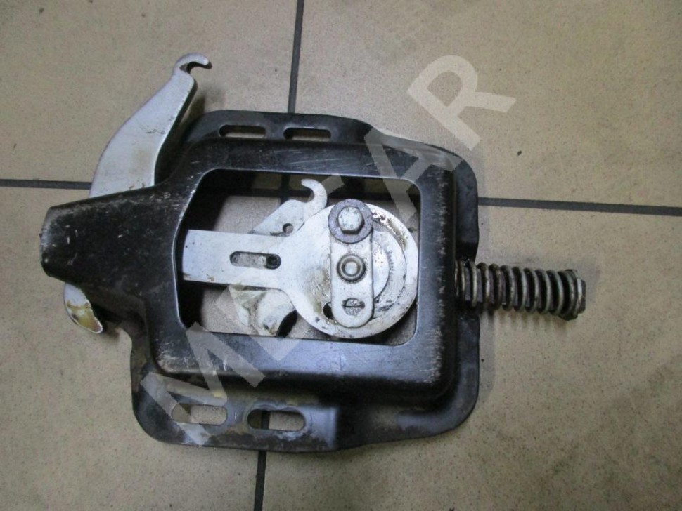 Механизм ручника MERCEDES-BENZ Sprinter W901-905 (1995 - 2006) фото 1 — Разборка Мерседес