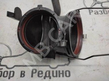 Патрубок воздушный MERCEDES-BENZ E-класс W211/S211 (2002 - 2006) — Разборка Мерседес