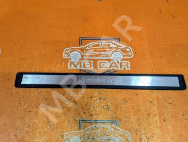 Накладка порога внутренняя MERCEDES-BENZ E-класс W211/S211 (2002 - 2006) — Разборка Мерседес