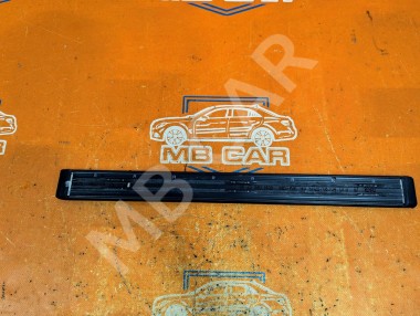 Накладка порога внутренняя MERCEDES-BENZ E-класс W211/S211 (2002 - 2006) — Разборка Мерседес