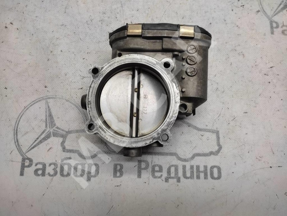 Дроссельная заслонка MERCEDES-BENZ S-класс W220 (1998 - 2005) фото 1 — Разборка Мерседес