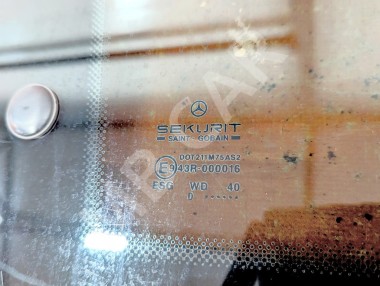 Стекло боковое MERCEDES-BENZ Vito W638 (1996 - 2003) — Разборка Мерседес