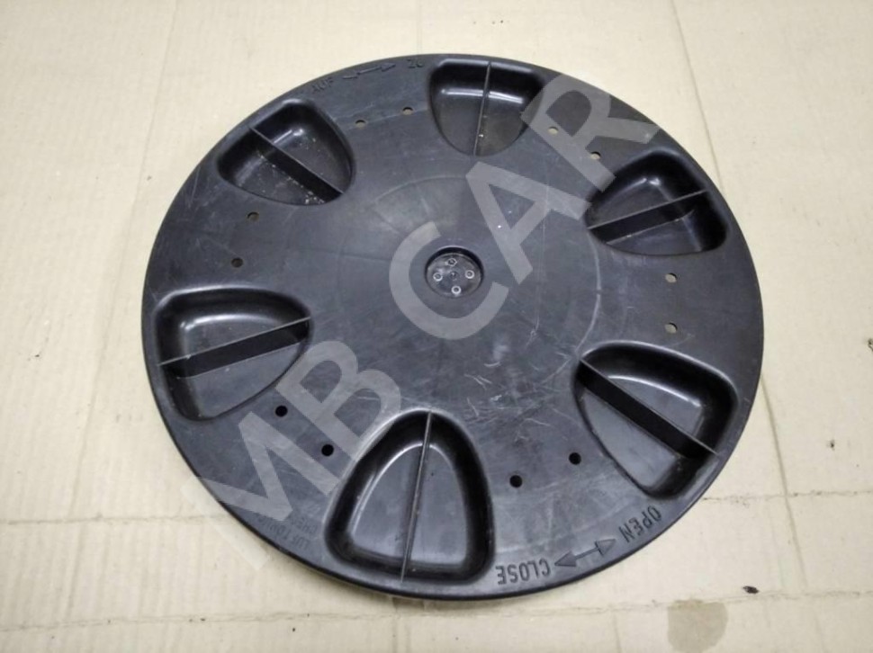 Крепление запаски MERCEDES-BENZ E-класс W211/S211 (2002 - 2006) фото 1 — Разборка Мерседес