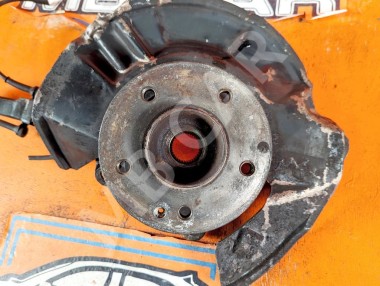 Кулак поворотный передний левый MERCEDES-BENZ E-класс W210/S210 рестайлинг (1999 - 2003) &mdash; Разборка Мерседес