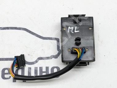 Кнопка регулировки зеркал MERCEDES-BENZ S-класс W220 рестайлинг (2002 - 2005) — Разборка Мерседес