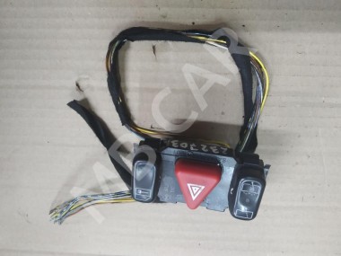 Кнопка аварийной сигнализации MERCEDES-BENZ E-класс W210/S210 рестайлинг (1999 - 2003) — Разборка Мерседес