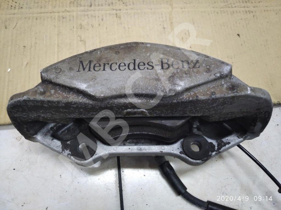 Суппорт передний правый MERCEDES-BENZ C-класс W205/S205/C205/A205 (2014 - 2018) фото 1 — Разборка Мерседес