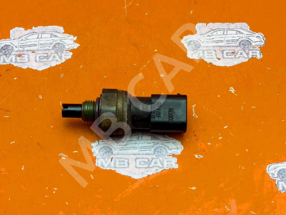 Датчик температуры MERCEDES-BENZ M-класс W163 (1997 - 2001) фото 1 &mdash; Разборка Мерседес