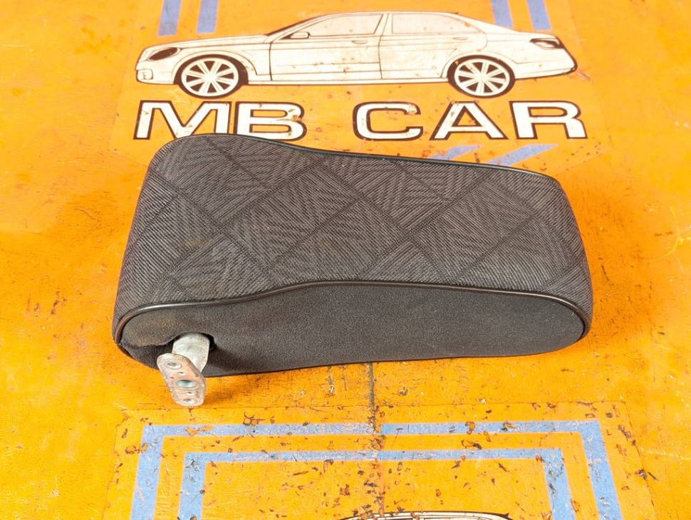 Подлокотник MERCEDES-BENZ E-класс W124/S124/C124/A124 (1984 - 1997) E 300 CDI 3.0 AT (136 л.с.) фото 1 &mdash; Разборка Мерседес