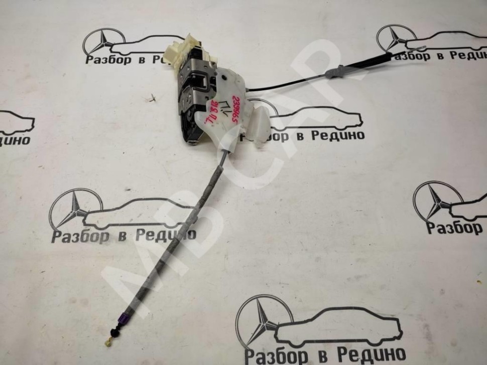 Замок двери передней левой MERCEDES-BENZ CLS-класс C218/X218 (2010 - 2014) фото 1 — Разборка Мерседес