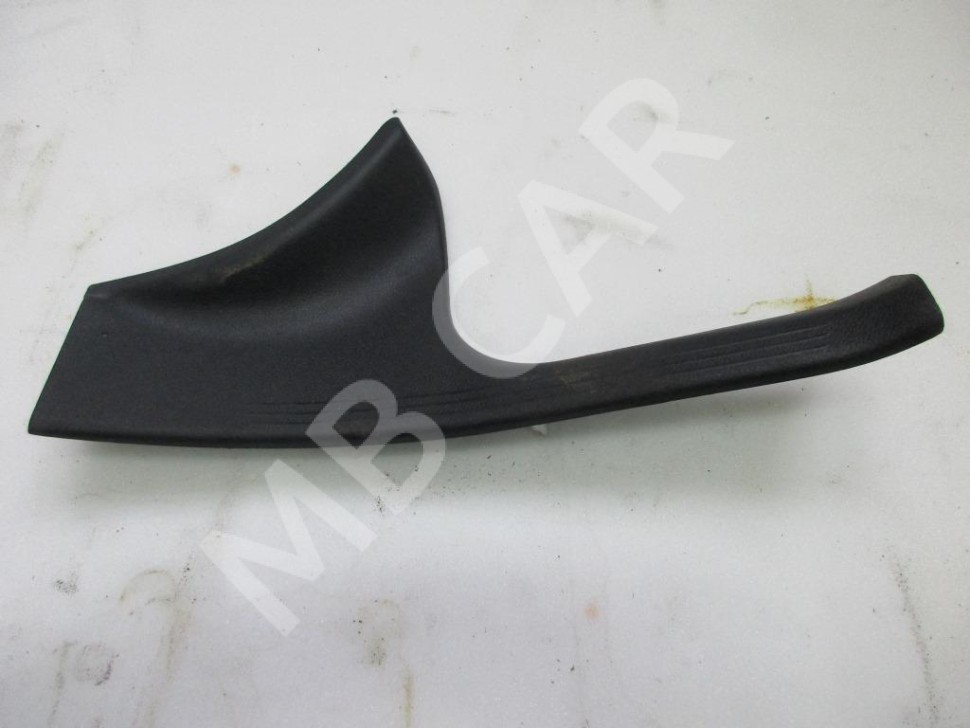 Накладка порога внутренняя MERCEDES-BENZ C-класс W205/S205/C205/A205 (2014 - 2018) фото 1 — Разборка Мерседес