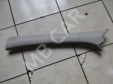 Накладка передней стойки MERCEDES-BENZ C-класс W204/S204 (2006 - 2011) — Разборка Мерседес