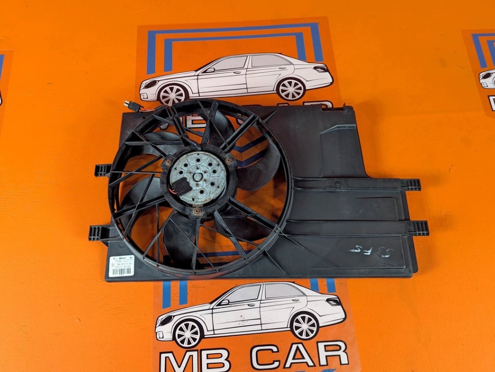 Вентилятор основной MERCEDES-BENZ A-класс W168 рестайлинг (2001 - 2004) A 170 1.7 AT (95 л.с.) фото 1 &mdash; Разборка Мерседес