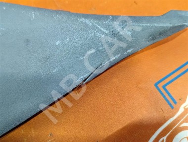 Накладка передней стойки MERCEDES-BENZ Sprinter W901-905 (1995 - 2006) — Разборка Мерседес