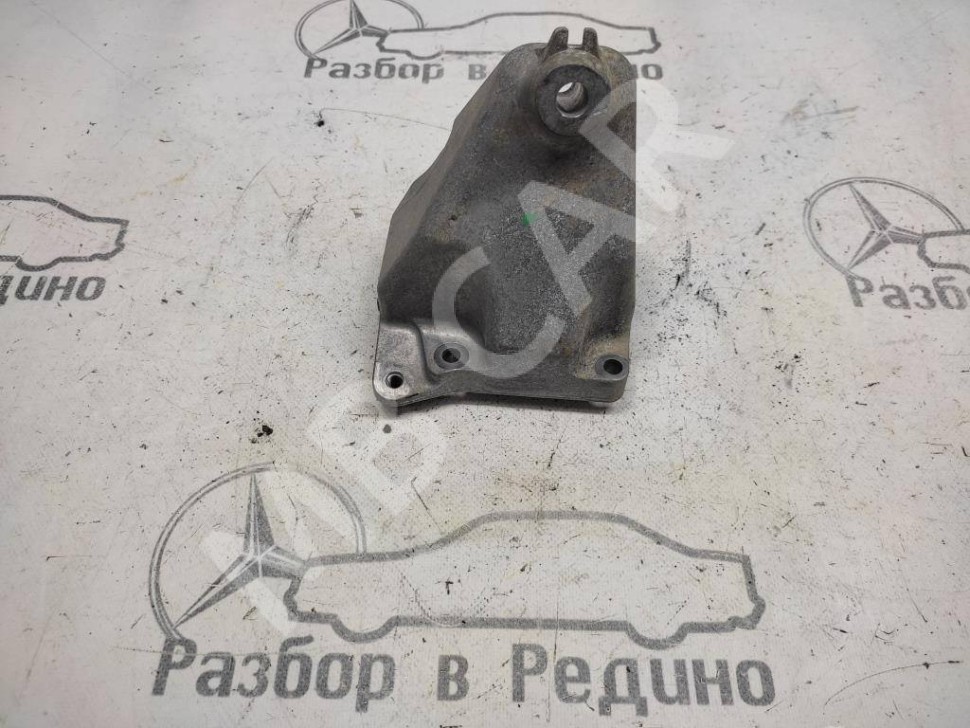 Лапа левая MERCEDES-BENZ V-класс W639 (2003 - 2014) фото 1 — Разборка Мерседес