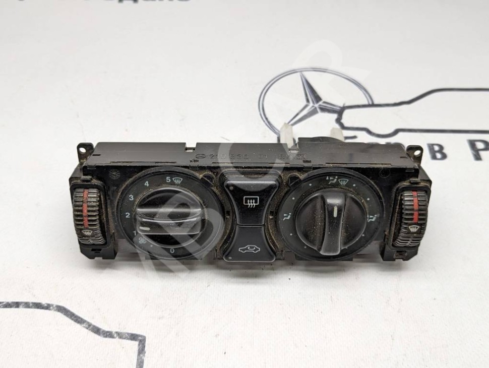 Панель управления климатом MERCEDES-BENZ E-класс W210/S210 (1995 - 1999) фото 1 &mdash; Разборка Мерседес