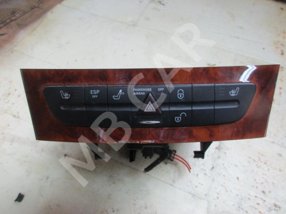 Чейнджер MERCEDES-BENZ E-класс W211/S211 (2002 - 2006) фото 1 — Разборка Мерседес