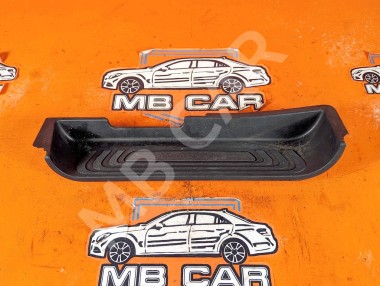 Накладка порога внутренняя MERCEDES-BENZ V-класс W447 рестайлинг (2019 - 2025) &mdash; Разборка Мерседес