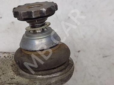 Рычаг передний верхний MERCEDES-BENZ C-класс W205/S205/C205/A205 (2014 - 2018) — Разборка Мерседес