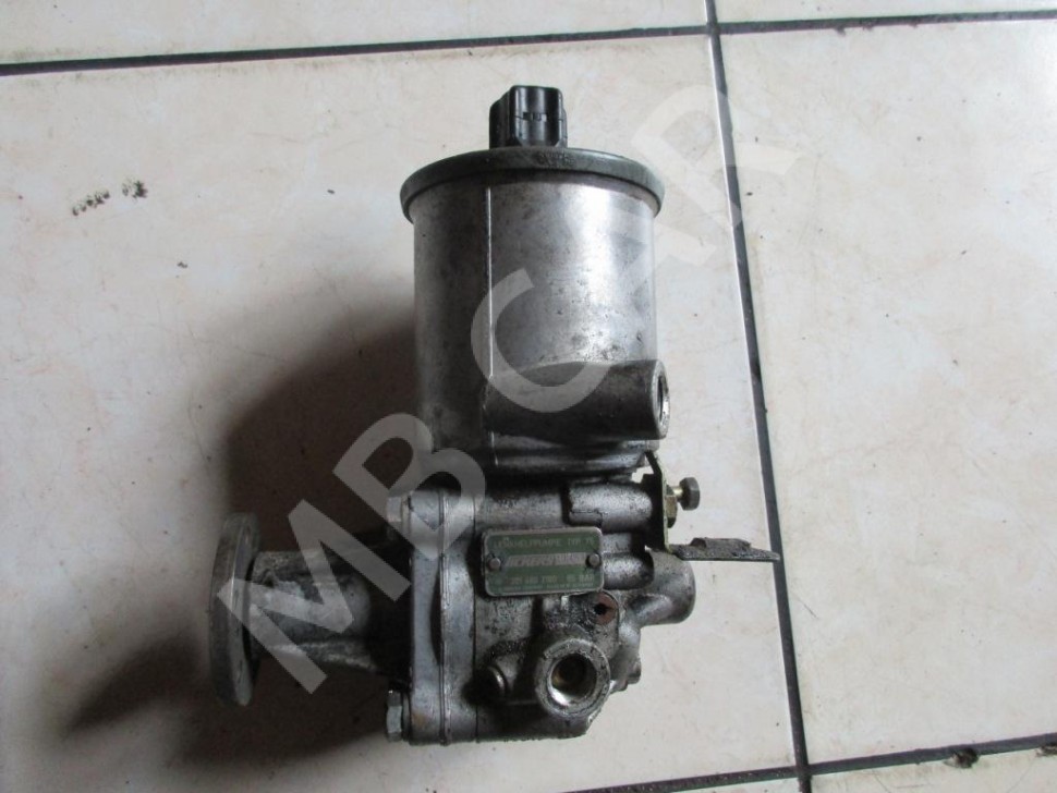 ГУР MERCEDES-BENZ 190 (W201) W201 (1982 - 1993) фото 1 — Разборка Мерседес