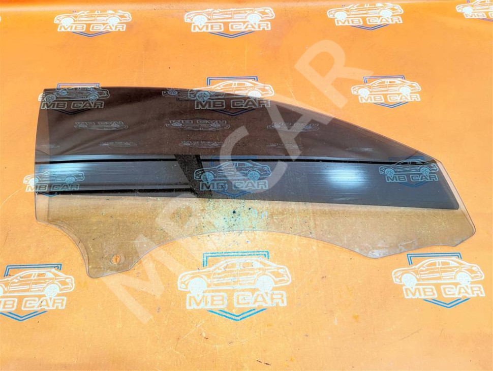 Стекло переднее правое MERCEDES-BENZ E-класс W213/S213/C238/A238 (2016 - 2021) фото 1 — Разборка Мерседес