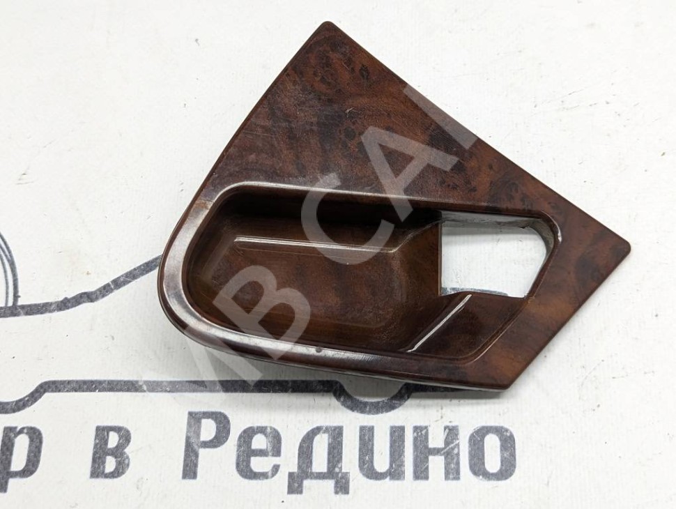 Накладка ручки двери MERCEDES-BENZ M-класс W163 (1997 - 2001) фото 1 — Разборка Мерседес