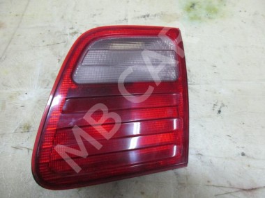 Фонарь крышки багажника MERCEDES-BENZ E-класс W210/S210 (1995 - 1999) — Разборка Мерседес