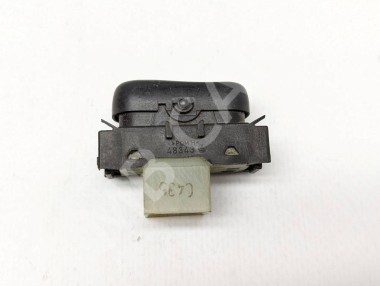 Кнопка регулировки зеркал MERCEDES-BENZ E-класс W210/S210 (1995 - 1999) — Разборка Мерседес