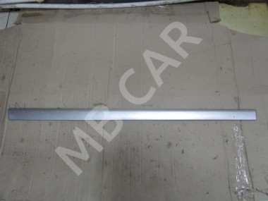 Молдинг двери MERCEDES-BENZ CLK-класс C208/A208 (1997 - 2000) — Разборка Мерседес