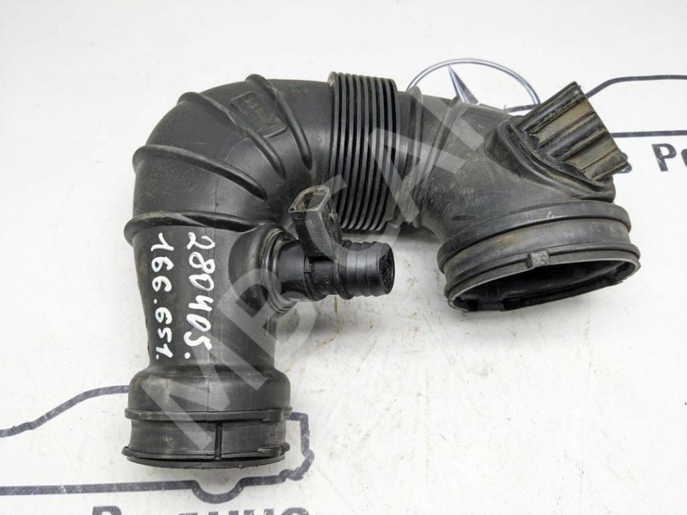 Патрубок воздушный MERCEDES-BENZ M-класс W166 (2011 - 2015) фото 1 &mdash; Разборка Мерседес