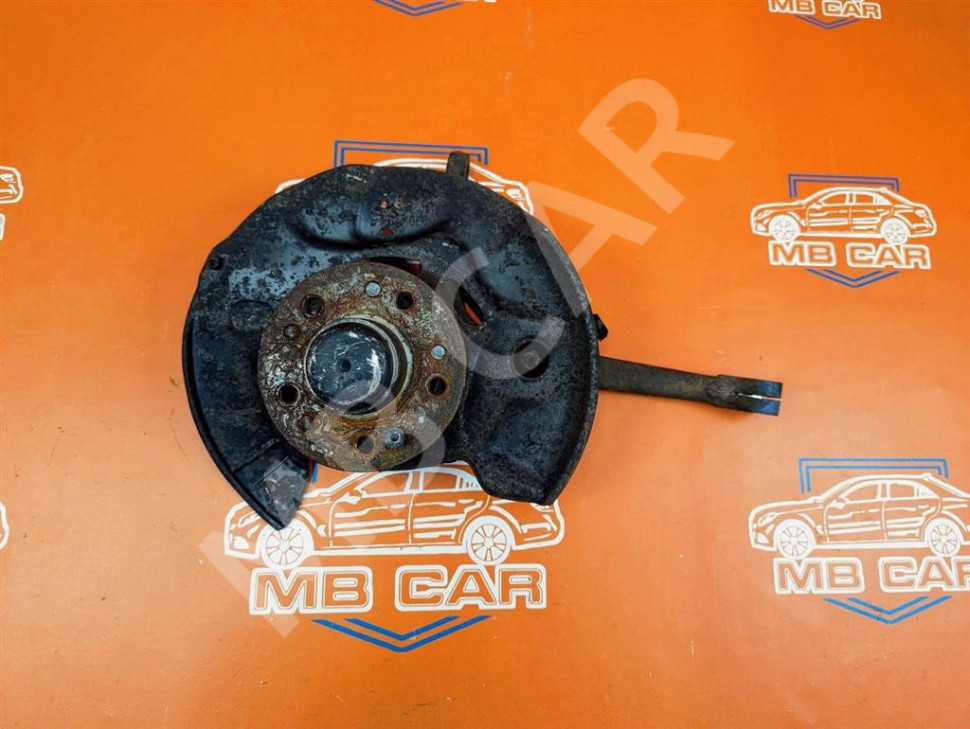 Кулак поворотный передний правый MERCEDES-BENZ S-класс W140 (1991 - 1998) фото 1 — Разборка Мерседес