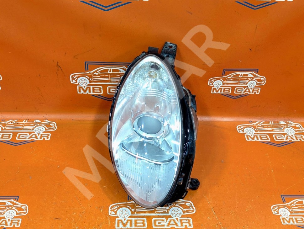 Фара правая MERCEDES-BENZ R-класс W251 рестайлинг (2007 - 2010) фото 1 &mdash; Разборка Мерседес