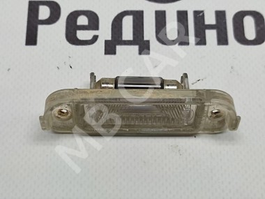 Плафон подсветки номера MERCEDES-BENZ E-класс W210/S210 (1995 - 1999) — Разборка Мерседес