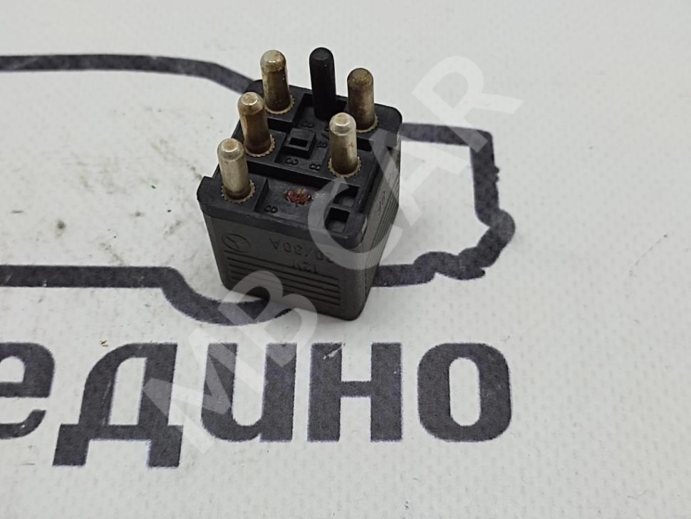 Реле многоцелевое MERCEDES-BENZ W124 W124/S124/C124/A124 (1984 - 1993) фото 1 &mdash; Разборка Мерседес